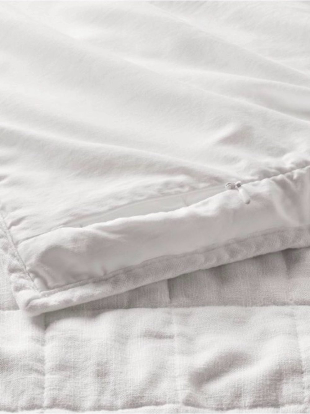 Casaluna Heavyweight Linen Blend Standard Size Quilted Pillow Sham in White - Picture 2 of 4